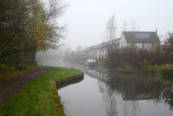 Exploring Sweeping and Converging Lines