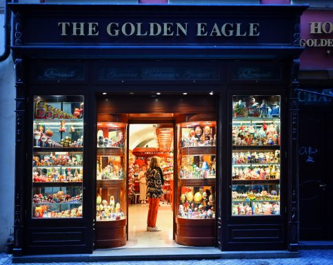 Gift Shop, Prague
